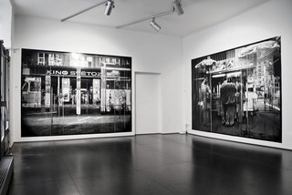 Ausstellungsansicht, 22 presents, Prague – 2010